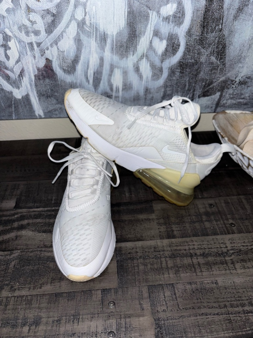 Nike Air Max 270 Triple White Metallic Silver Size 6Y - Picture 13 of 14